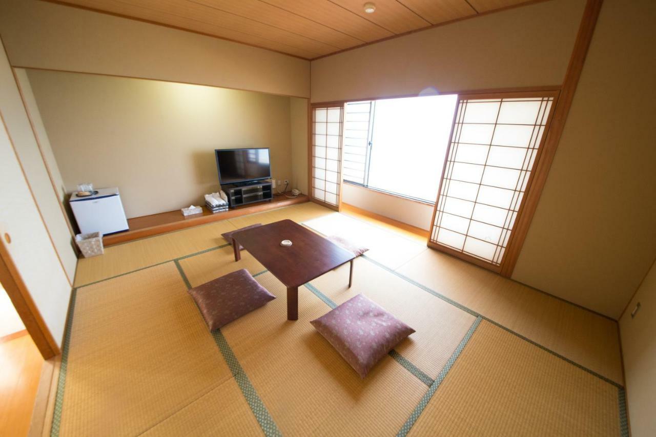 Sea Aiga Kaigetsu Hostel Sumoto Exterior photo
